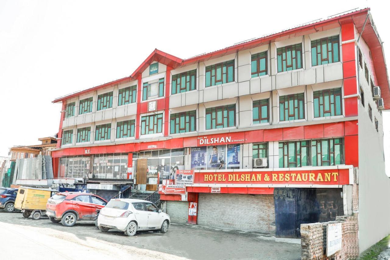Oyo 72225 Hotel Dilshan Srīnagar Buitenkant foto